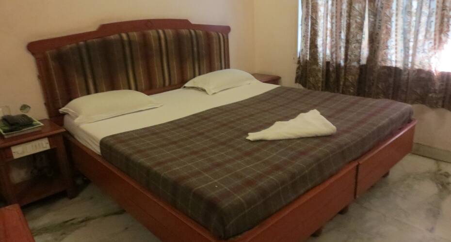 Hotel Paarvathy's, Dindigul 4